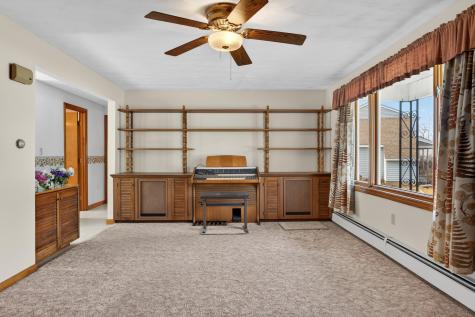 6 Lynn Avenue Biddeford ME 04005