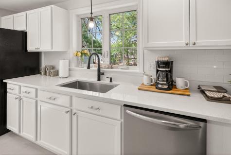 56 Ruby Lane Portland ME 04103