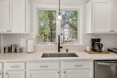 56 Ruby Lane Portland ME 04103