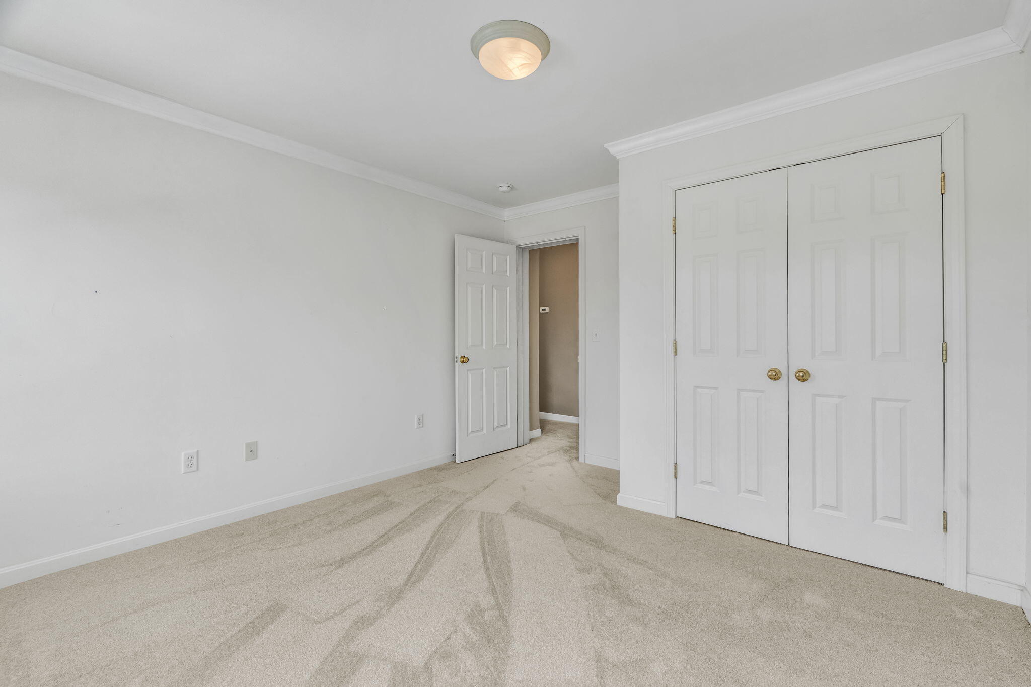 325 Lower Dedham Road Holden ME 04429