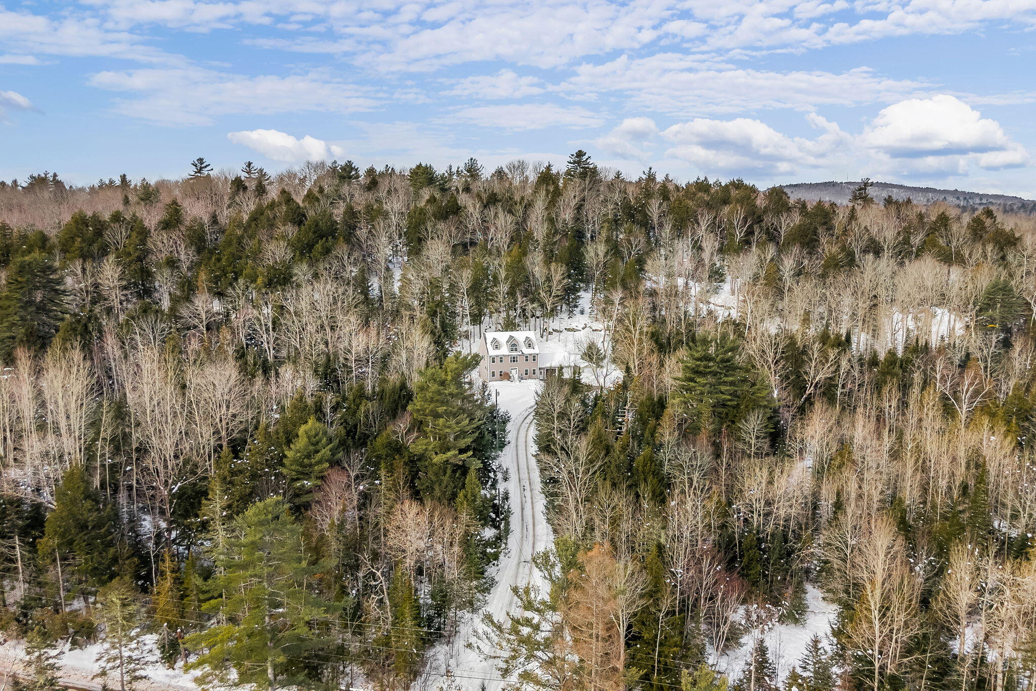 325 Lower Dedham Road Holden ME 04429