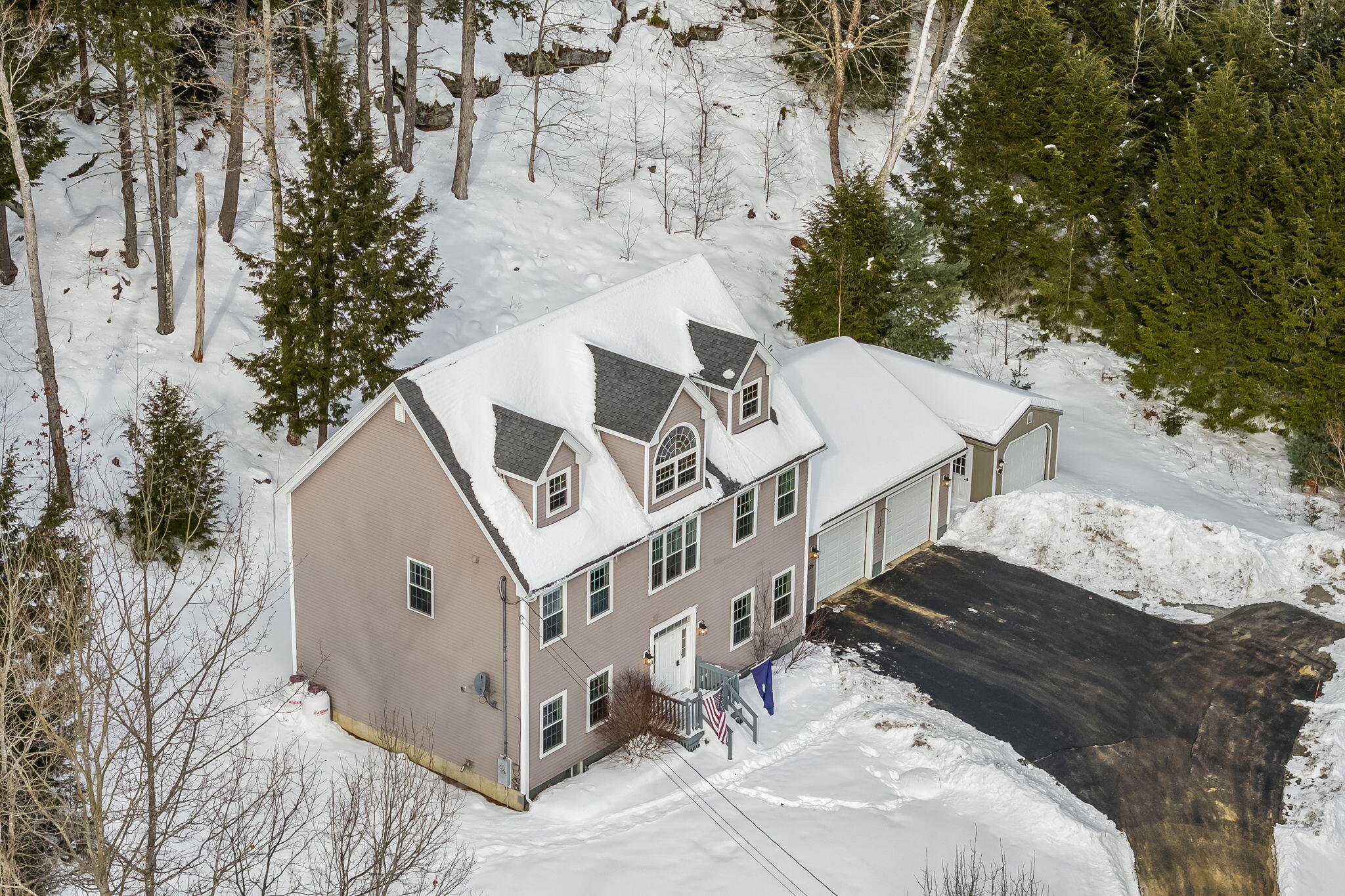 325 Lower Dedham Road Holden ME 04429