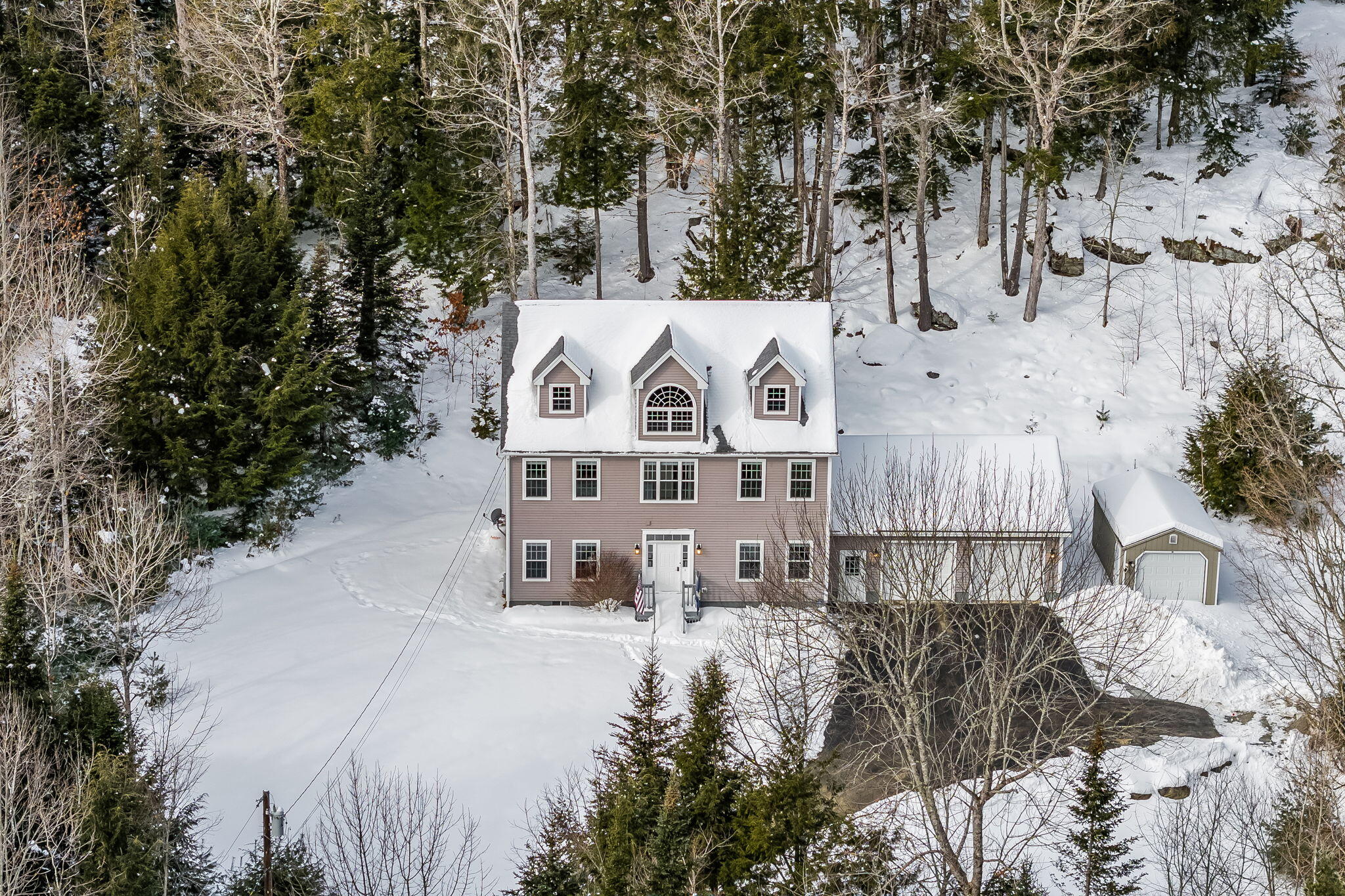 325 Lower Dedham Road Holden ME 04429