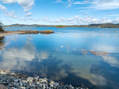 12 Dochet Lane Robbinston ME 04671