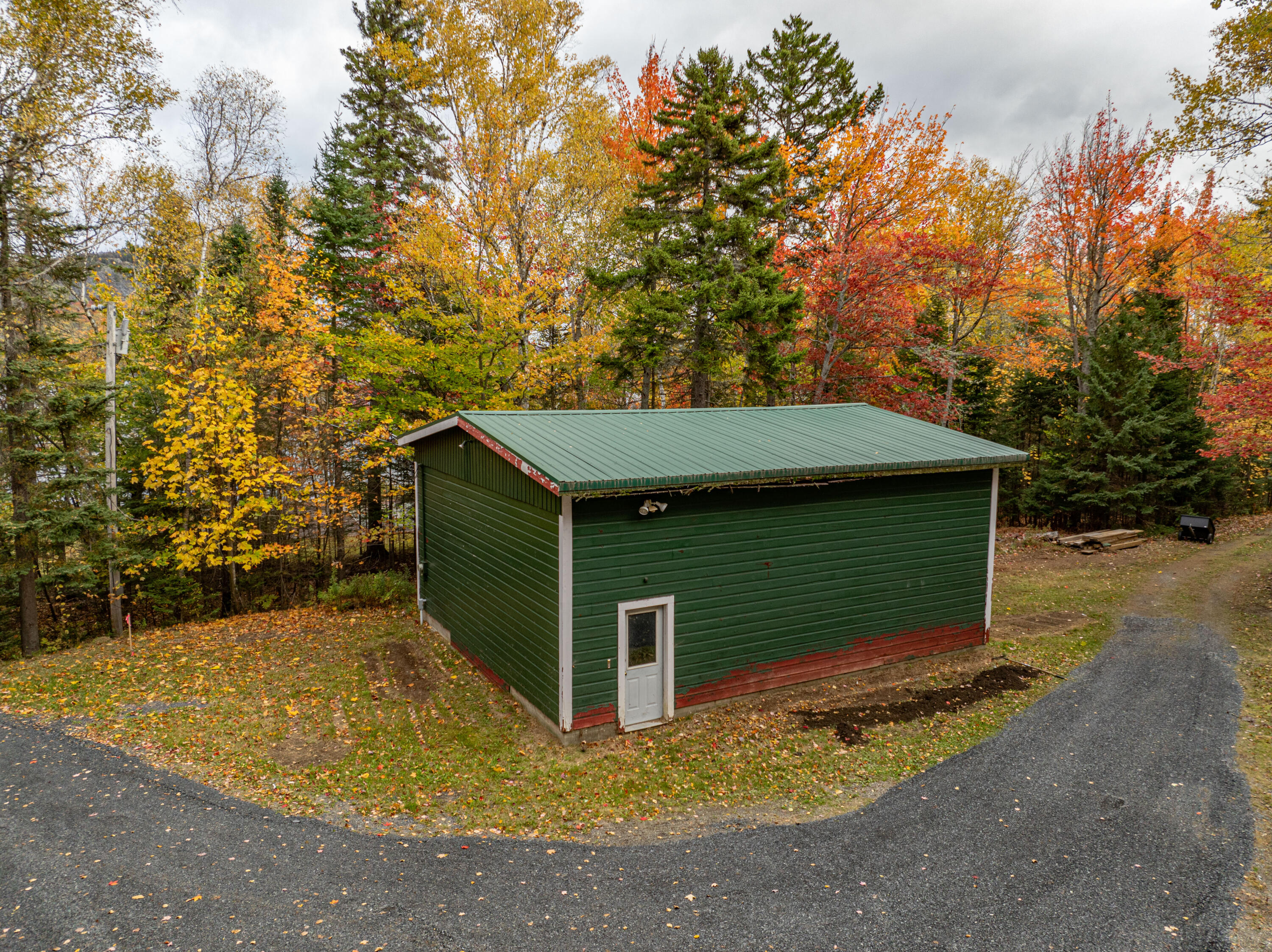 8 Hardscrabble Road Rockwood T1 R1 Nbkp ME 04478