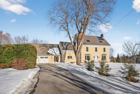 525 W Auburn Road Auburn ME 04210