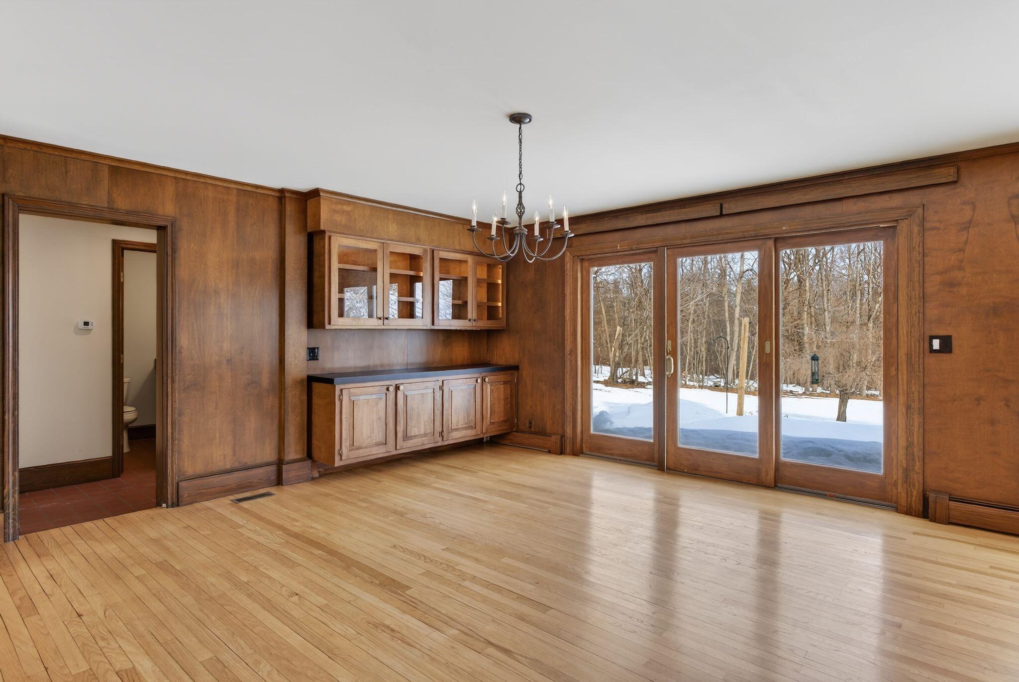 525 W Auburn Road Auburn ME 04210