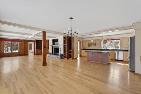 525 W Auburn Road Auburn ME 04210