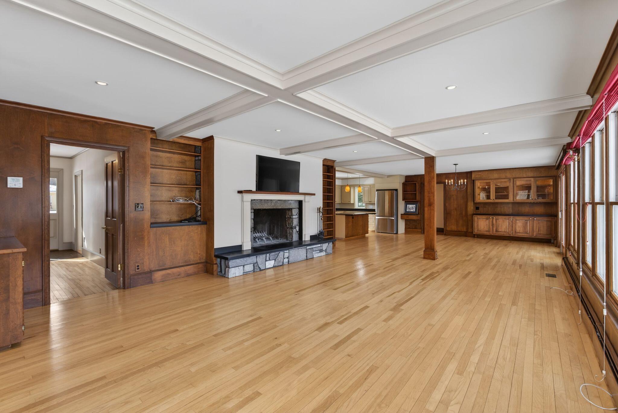 525 W Auburn Road Auburn ME 04210