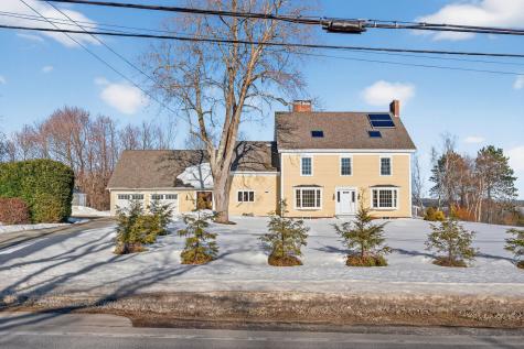 525 W Auburn Road Auburn ME 04210