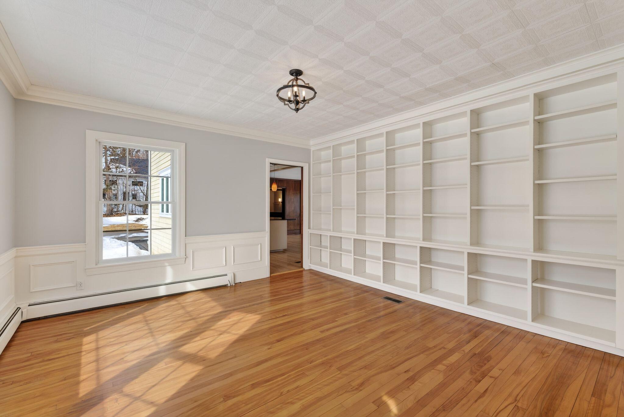 525 W Auburn Road Auburn ME 04210