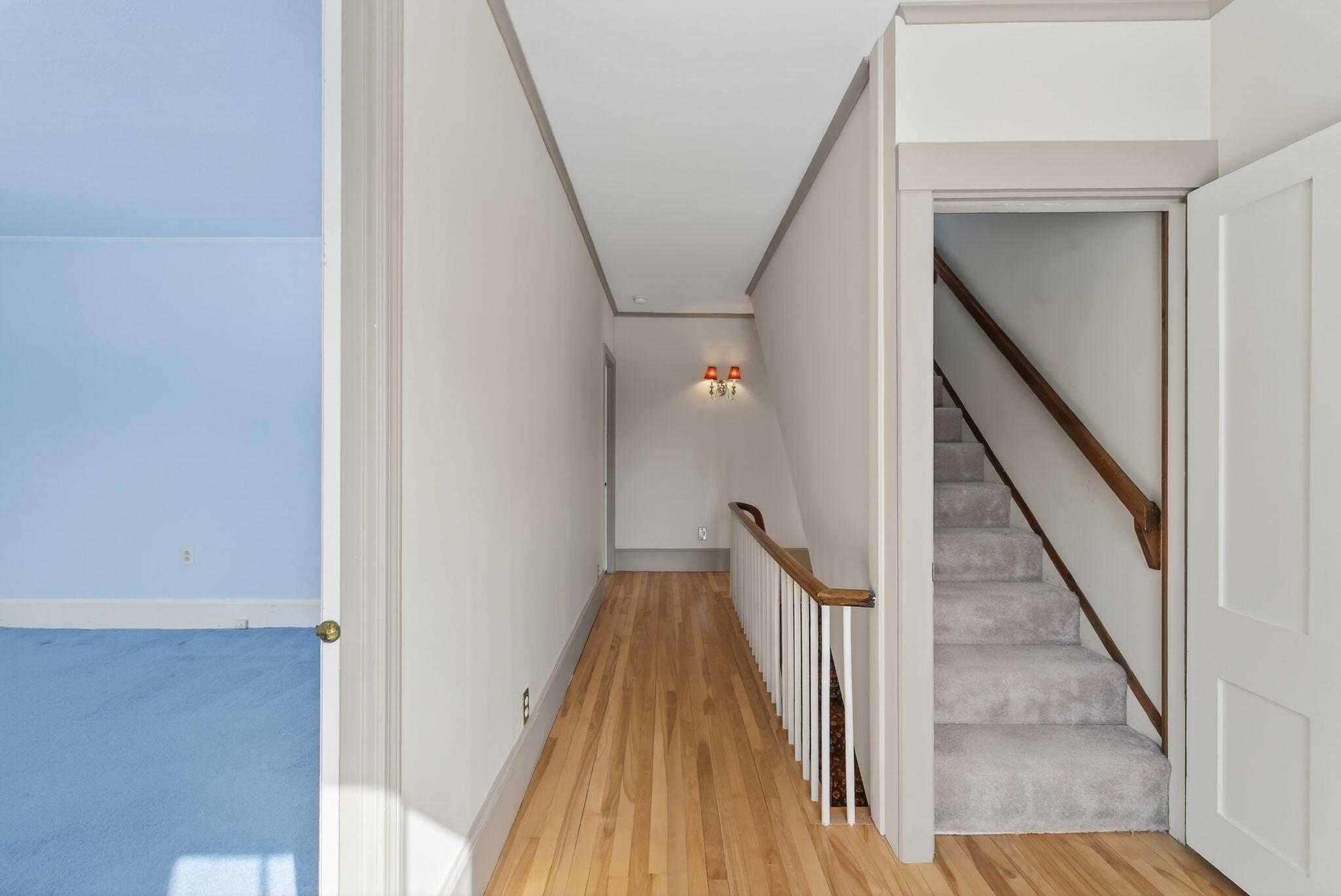 525 W Auburn Road Auburn ME 04210