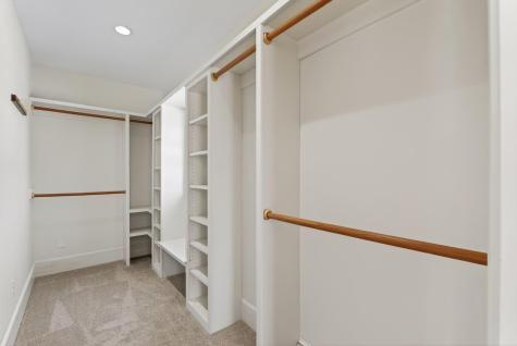525 W Auburn Road Auburn ME 04210