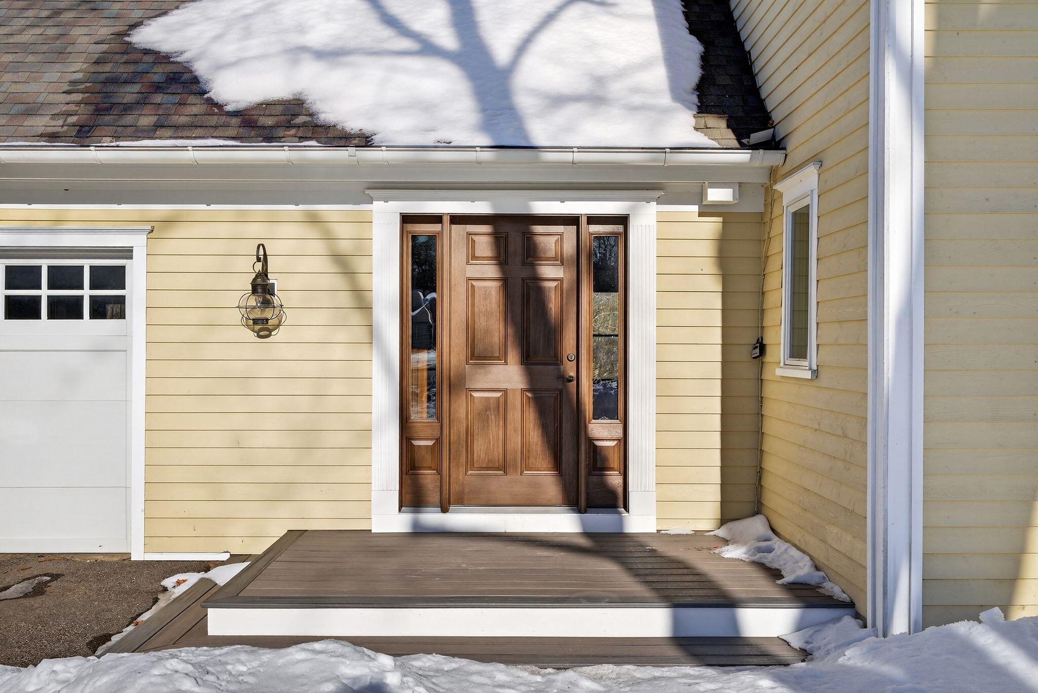 525 W Auburn Road Auburn ME 04210