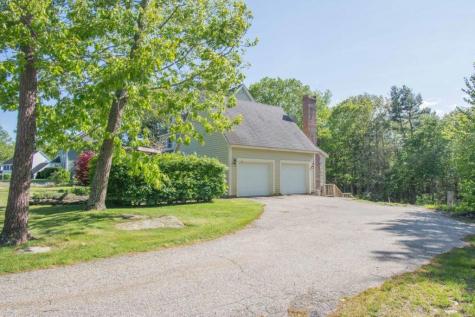 18 Sparrow Lane York ME 03909