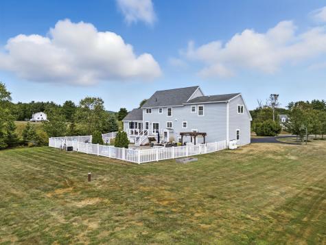 28 Trolly Farm Way Falmouth ME 04105