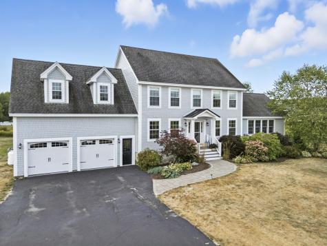 28 Trolly Farm Way Falmouth ME 04105