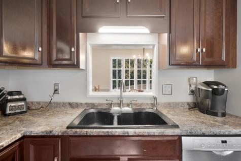 44 Hilltop Avenue Lewiston ME 04240