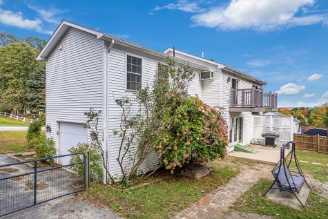 44 Hilltop Avenue Lewiston ME 04240