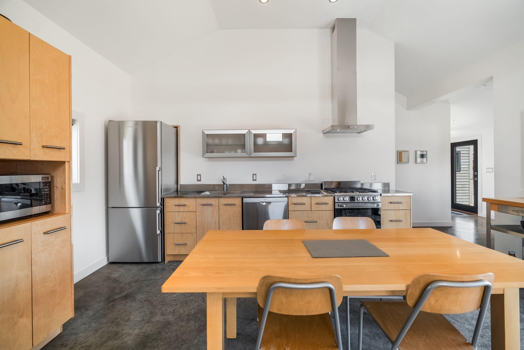 57 Beechwood Street Thomaston ME 04861