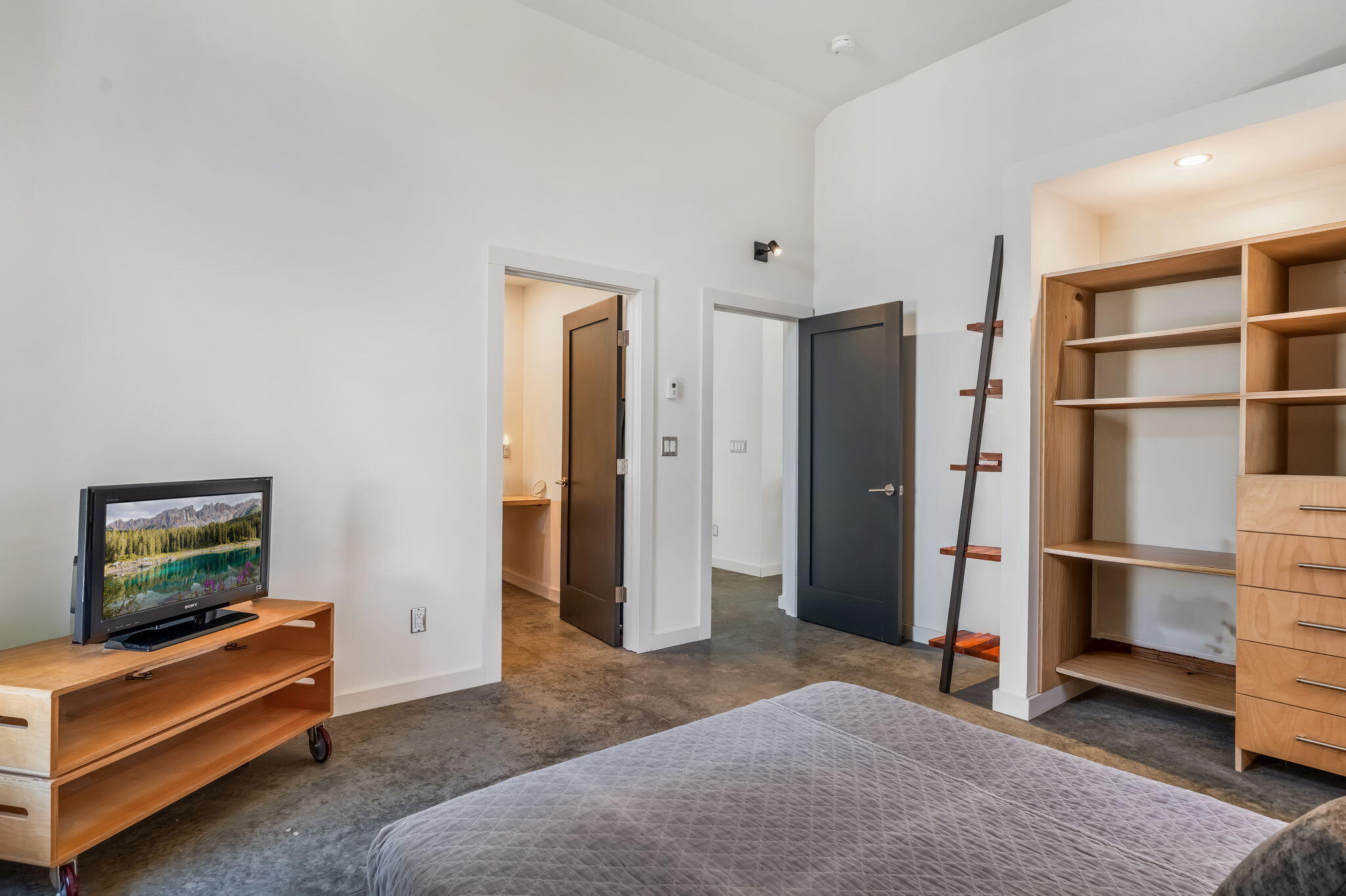 57 Beechwood Street Thomaston ME 04861