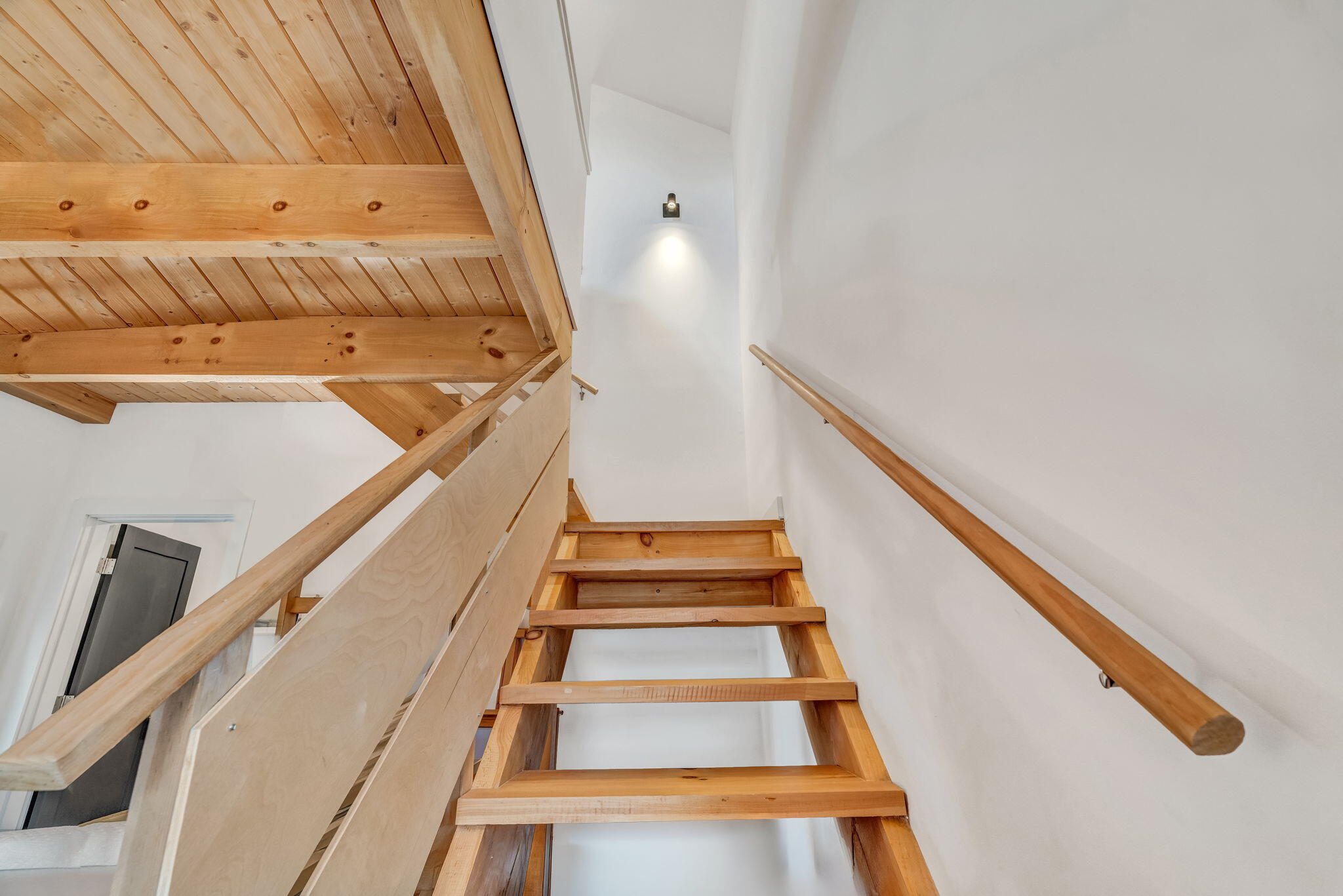 57 Beechwood Street Thomaston ME 04861