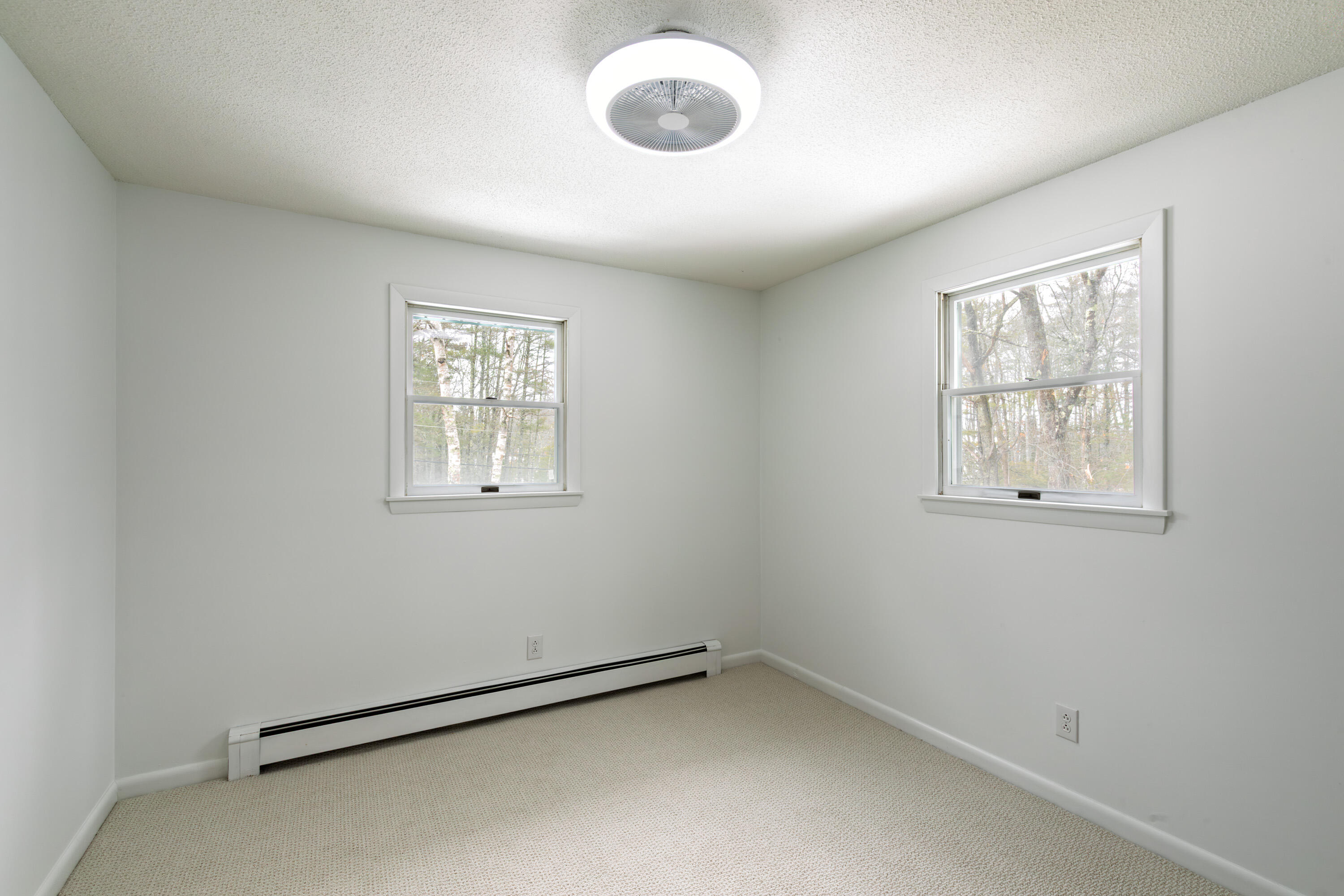 16 Evergreen Estates Road Nobleboro ME 04555