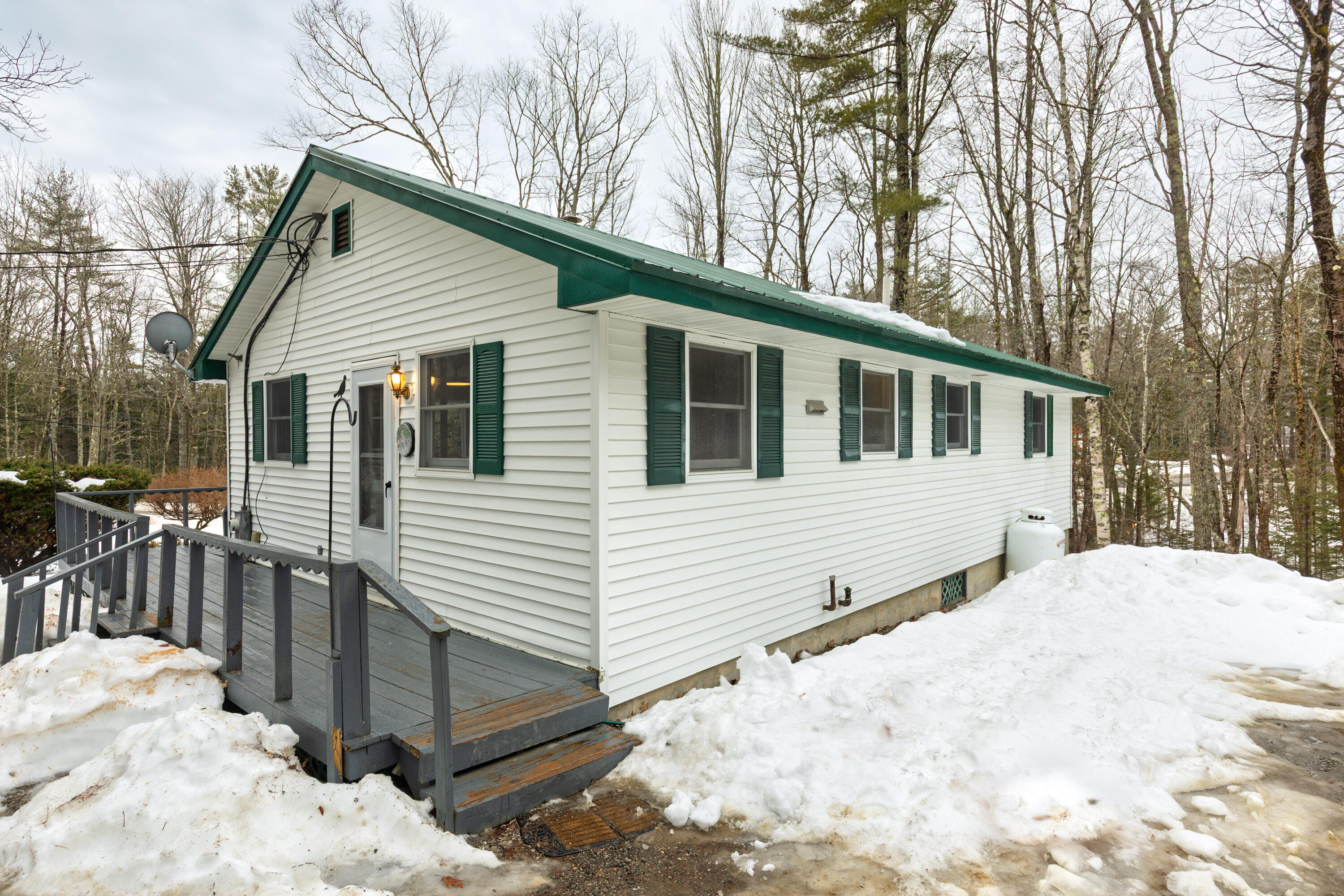 16 Evergreen Estates Road Nobleboro ME 04555