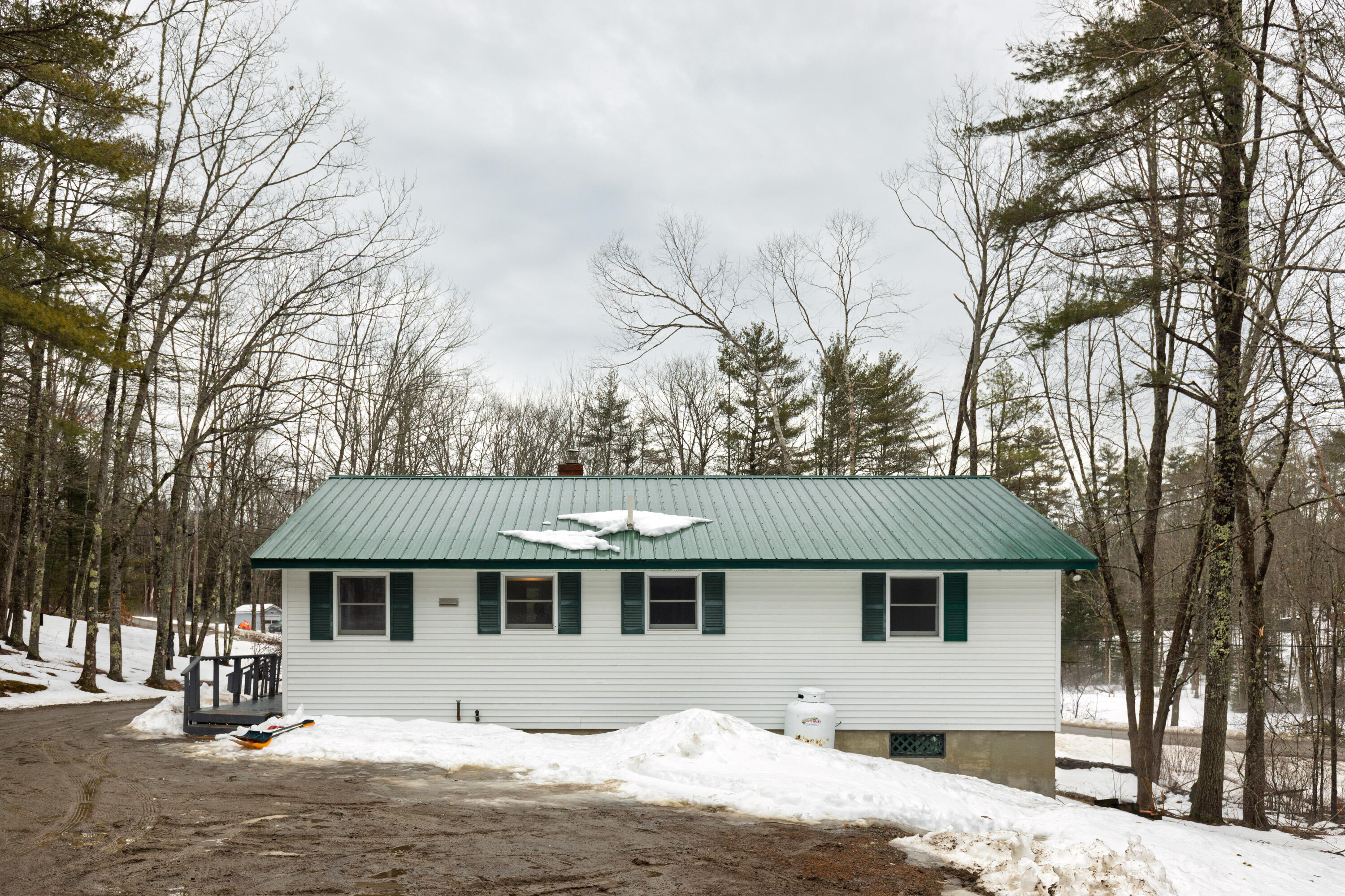 16 Evergreen Estates Road Nobleboro ME 04555
