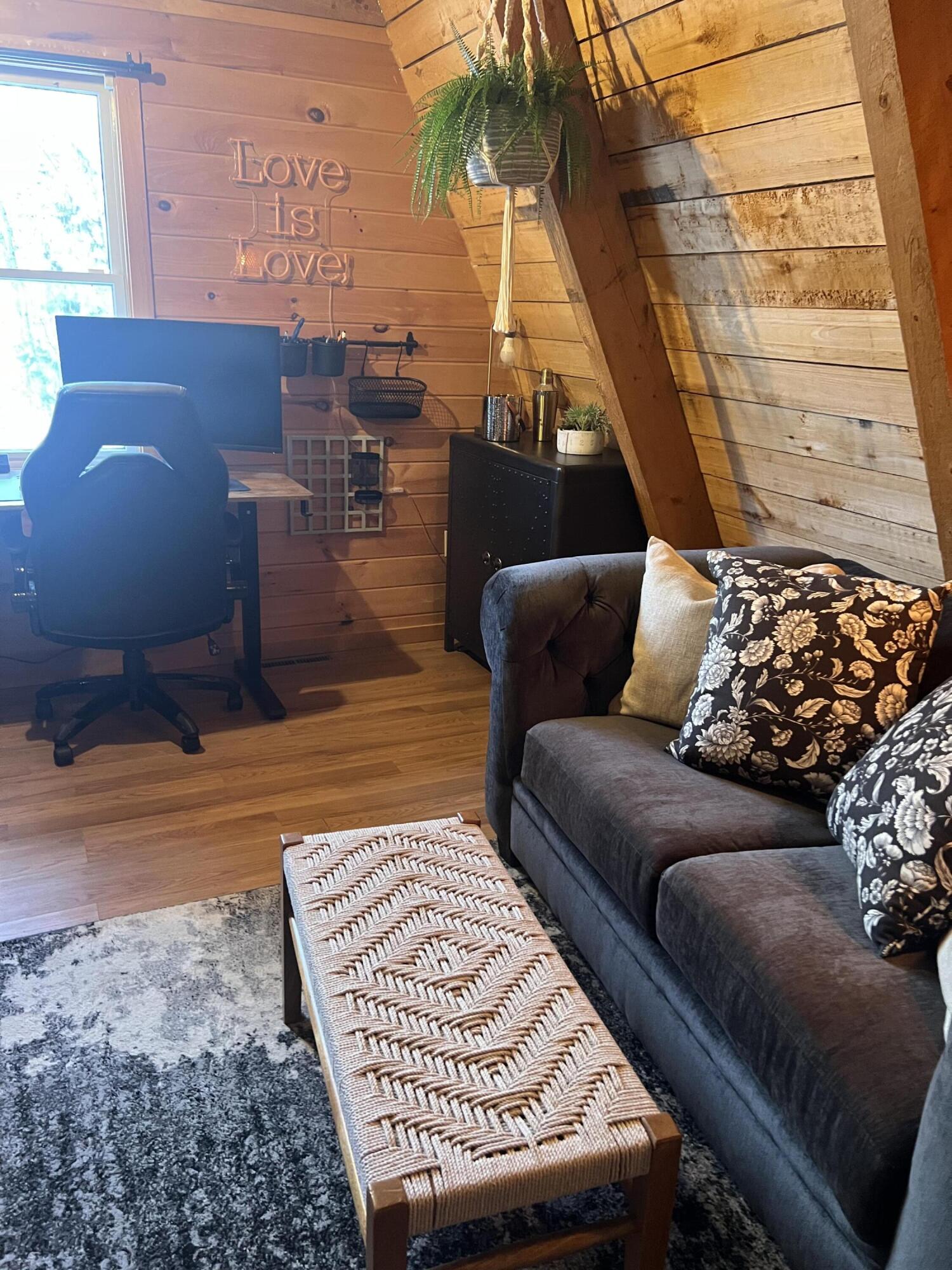 728 Black Road Kenduskeag ME 04450