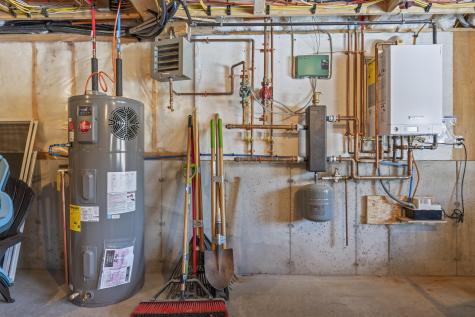 944 North Road Parsonsfield ME 04047