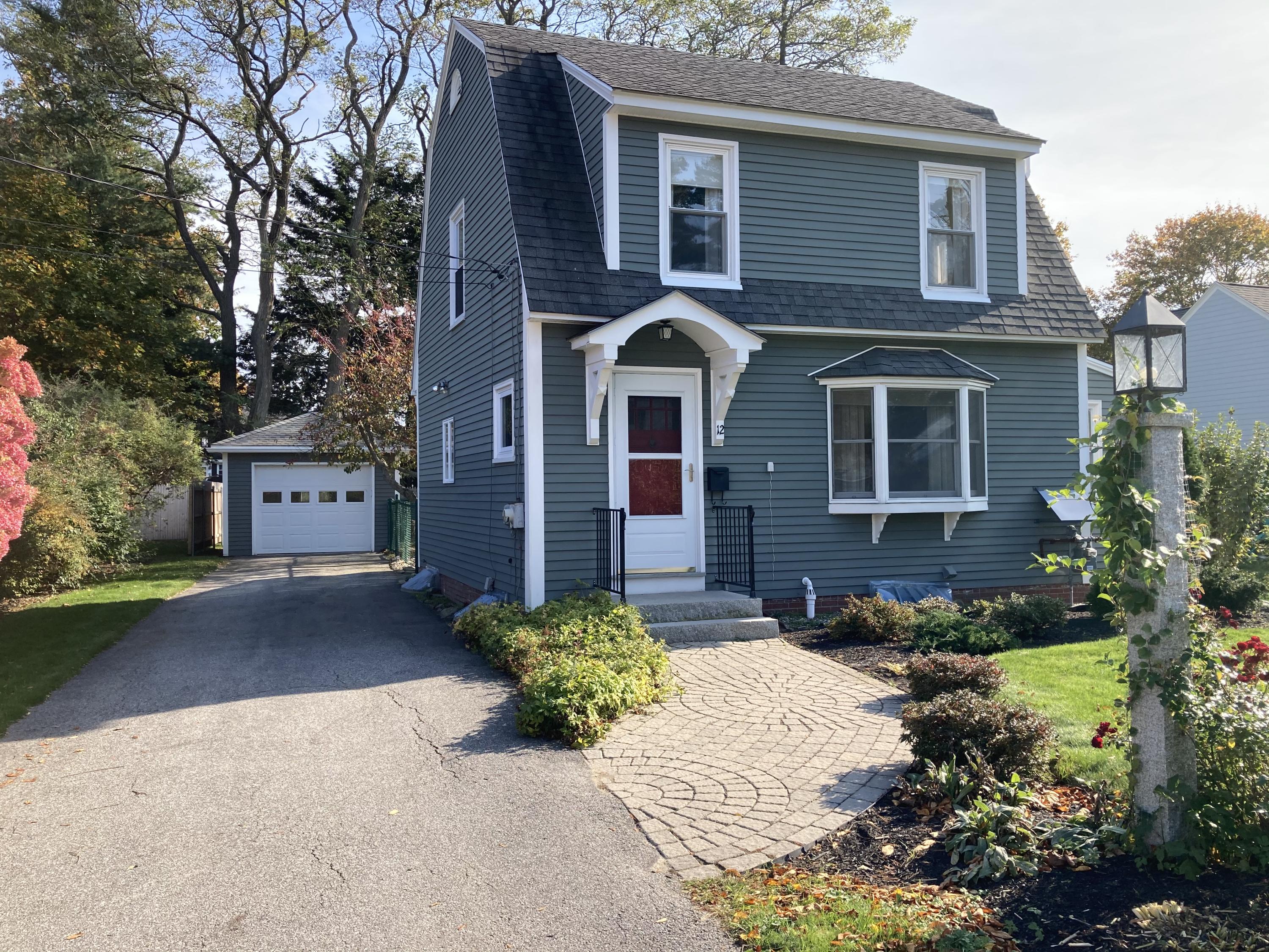12 Fern Avenue Falmouth ME 04105