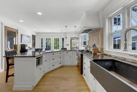 186 Foreside Road Cumberland ME 04110