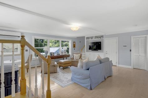 186 Foreside Road Cumberland ME 04110