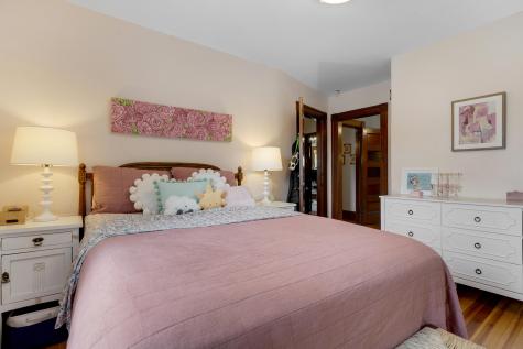 186 Foreside Road Cumberland ME 04110