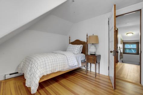 186 Foreside Road Cumberland ME 04110