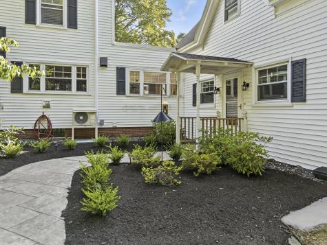 186 Foreside Road Cumberland ME 04110