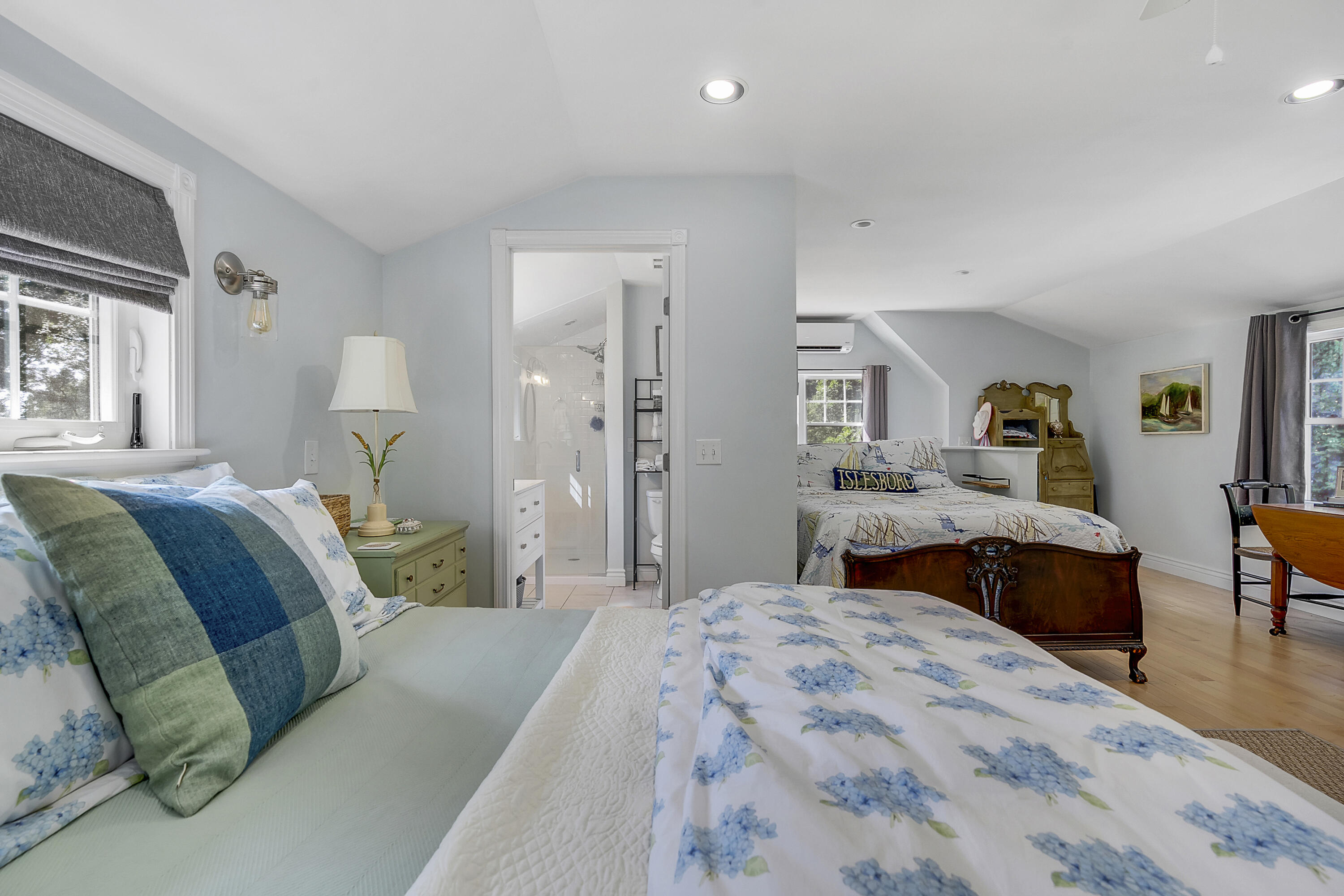 186 Foreside Road Cumberland ME 04110