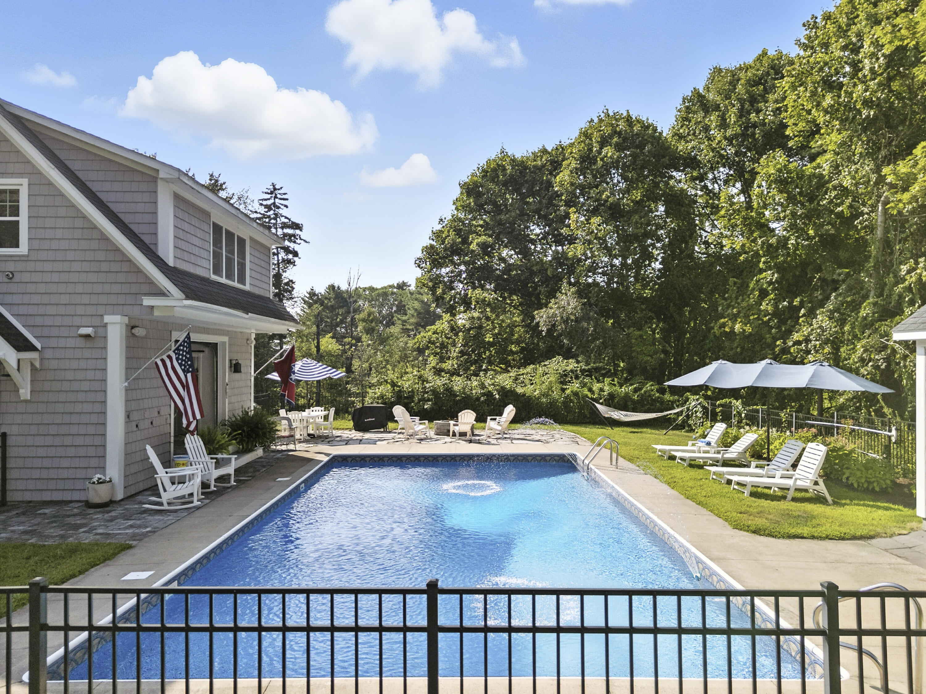 186 Foreside Road Cumberland ME 04110