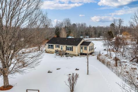 313 East Road Bradford ME 04410