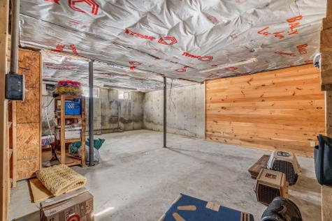 313 East Road Bradford ME 04410