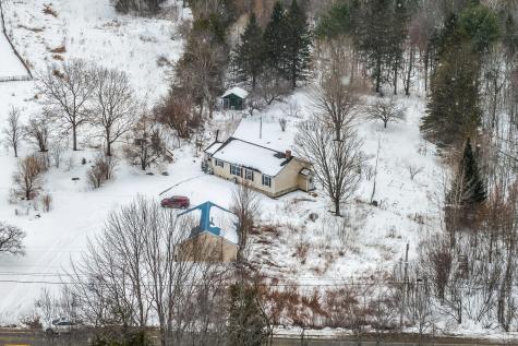 313 East Road Bradford ME 04410