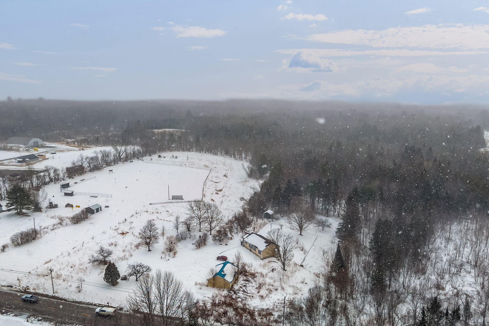 313 East Road Bradford ME 04410