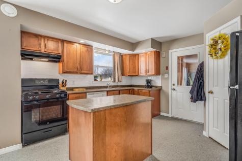 313 East Road Bradford ME 04410