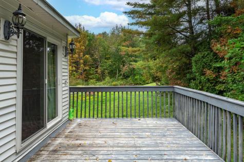 5 Hilton Place Lewiston ME 04240