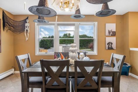 5 Hilton Place Lewiston ME 04240