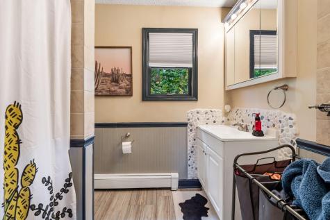 5 Hilton Place Lewiston ME 04240