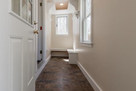 526 E Main Street Yarmouth ME 04096