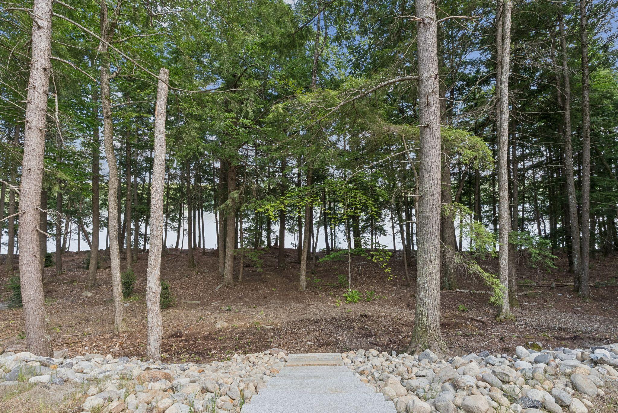 492 Point Drive Mount Vernon ME 04349