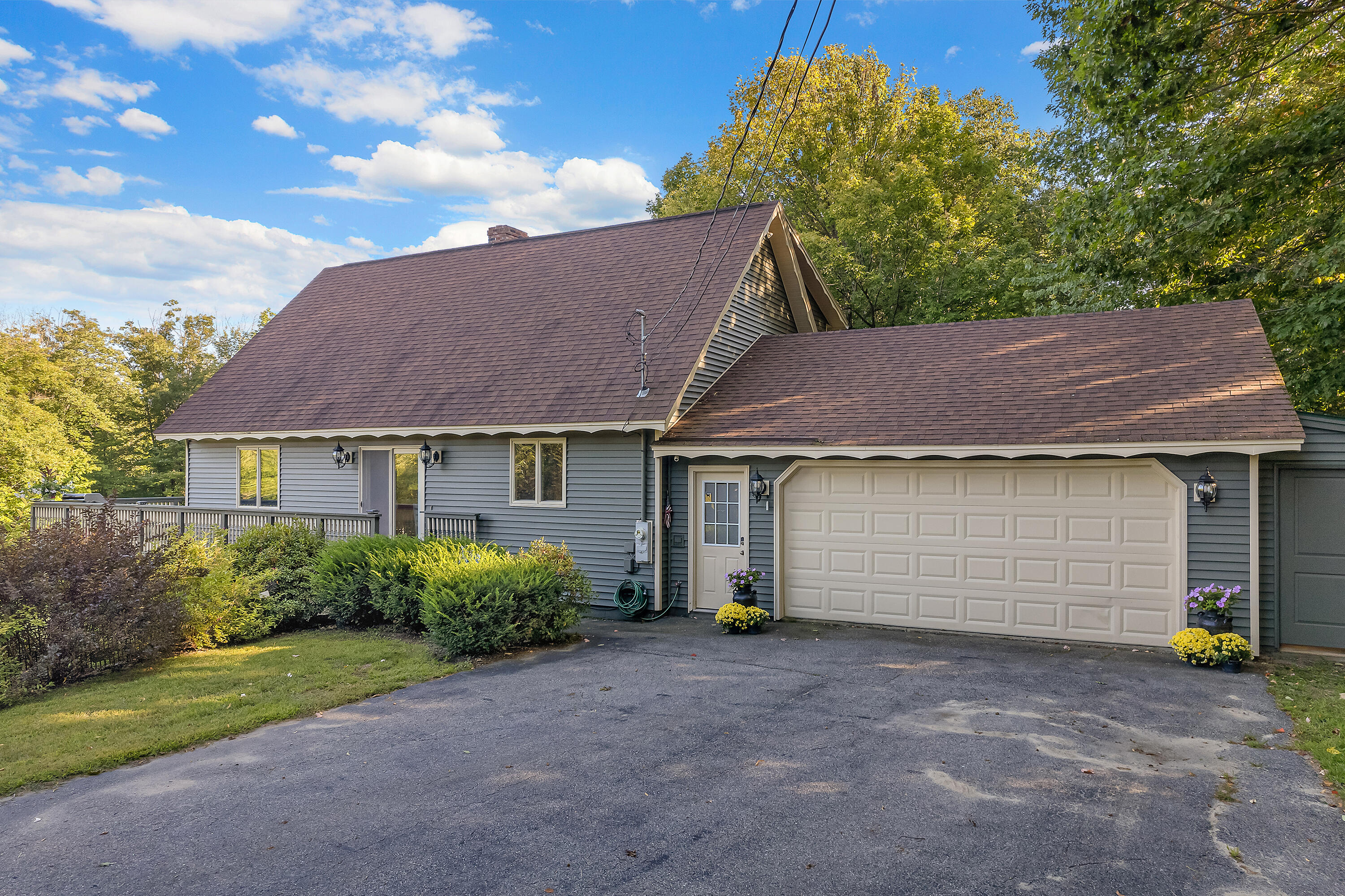 252 General Turner Hill Road Turner ME 04282